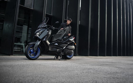 Neufahrzeug Yamaha XMAX 300 Tech MAX - Bild 14