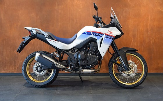 Neufahrzeug Honda XL750 Transalp - Bild 2 Neufahrzeug Honda XL750 Transalp - Bild 2