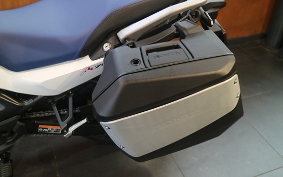 Neufahrzeug Honda XL750 Transalp - Bild 6