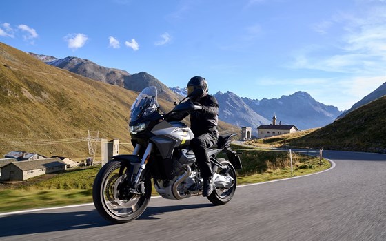 Neufahrzeug Moto Guzzi Stelvio - Bild 14 Neufahrzeug Moto Guzzi Stelvio - Bild 14