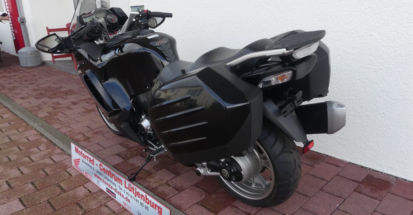 Offer Kawasaki GTR 1400