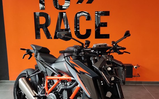 Neufahrzeug KTM 1390 Super Duke R EVO - Bild 3