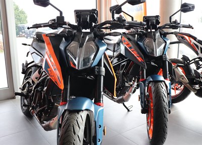 NEUFAHRZEUG KTM 125 Duke