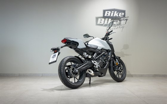 Neufahrzeug Honda CB125R - Bild 3