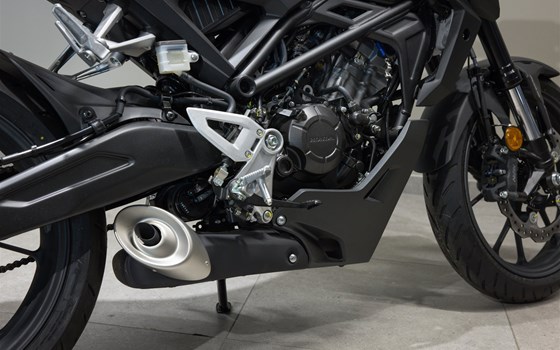 Neufahrzeug Honda CB125R - Bild 5