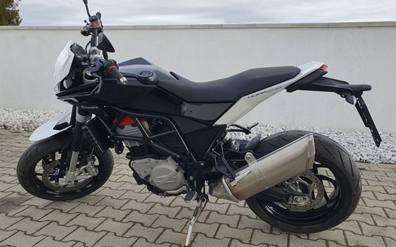 Gebrauchtmotorrad Husqvarna Nuda 900 - Bild 1 Gebrauchtmotorrad Husqvarna Nuda 900 - Bild 1