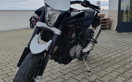 Gebrauchtmotorrad Husqvarna Nuda 900 - Bild 2 Gebrauchtmotorrad Husqvarna Nuda 900 - Bild 2