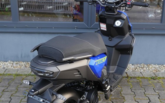 Neufahrzeug Keeway Fact X 50 - Bild 15