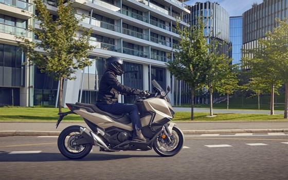 Neufahrzeug Honda Forza 750 - Bild 8 Neufahrzeug Honda Forza 750 - Bild 8