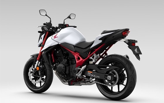 Neufahrzeug Honda CB750 Hornet - Bild 7 Neufahrzeug Honda CB750 Hornet - Bild 7