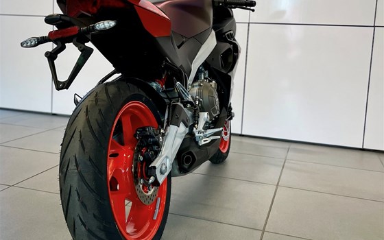 Neufahrzeug Aprilia RS 457 - Bild 12