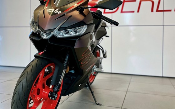 Neufahrzeug Aprilia RS 457 - Bild 2