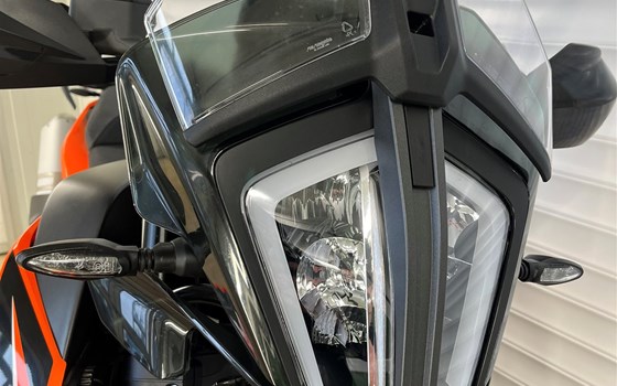 Gebrauchtmotorrad KTM 890 Adventure - Bild 4