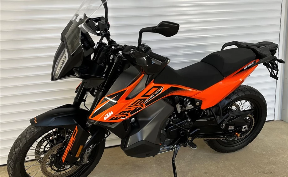 Angebot KTM 890 Adventure Bild 3: Angebot KTM 890 Adventure