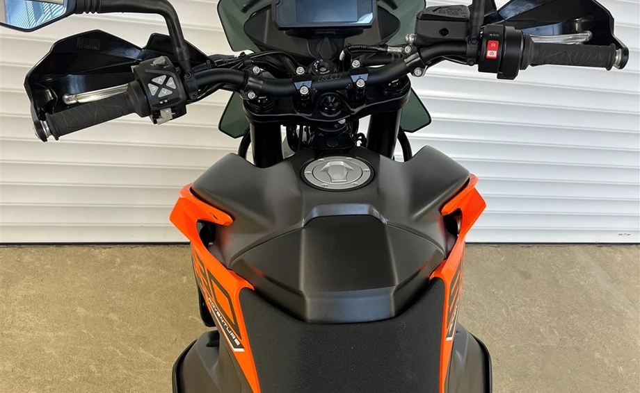 Angebot KTM 890 Adventure Bild 12: Angebot KTM 890 Adventure