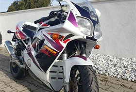 Gebrauchte Yamaha FZR 600 R Yamaha FZR 600 R