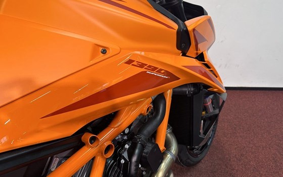 Neufahrzeug KTM 1390 Super Duke R EVO - Bild 14
