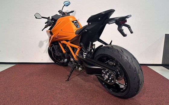 Neufahrzeug KTM 1390 Super Duke R EVO - Bild 6