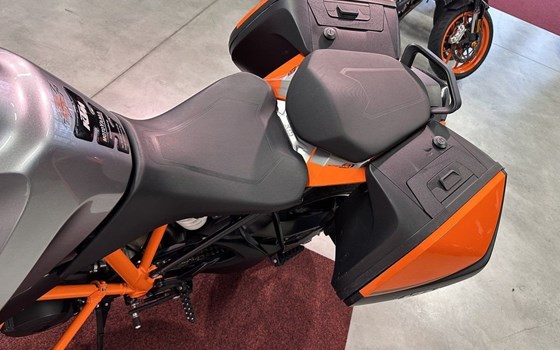 Gebrauchtmotorrad KTM 1290 Super Duke GT - Bild 11
