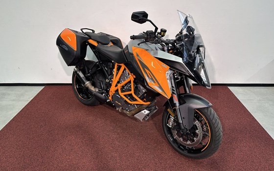 Gebrauchtmotorrad KTM 1290 Super Duke GT - Bild 2