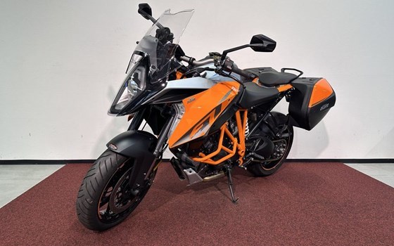 Gebrauchtmotorrad KTM 1290 Super Duke GT - Bild 4