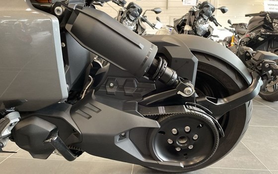 Gebrauchtmotorrad BMW CE 04 - Bild 11