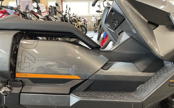 Gebrauchtmotorrad BMW CE 04 - Bild 9