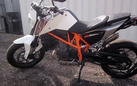 Gebrauchtmotorrad KTM 690 Duke - Bild 1 Gebrauchtmotorrad KTM 690 Duke - Bild 1