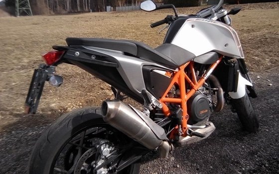 Gebrauchtmotorrad KTM 690 Duke - Bild 1