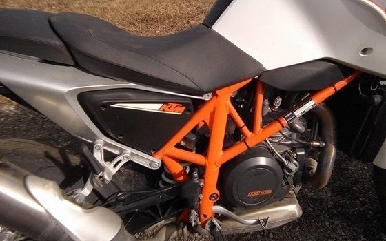 Gebrauchtmotorrad KTM 690 Duke - Bild 8 Gebrauchtmotorrad KTM 690 Duke - Bild 8