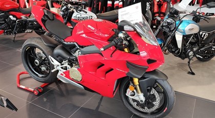 Neumotorrad Ducati Panigale V4 S