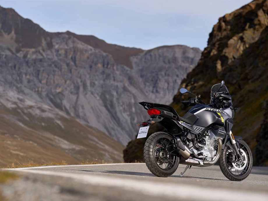 Angebot Moto Guzzi Stelvio Bild 16: Angebot Moto Guzzi Stelvio