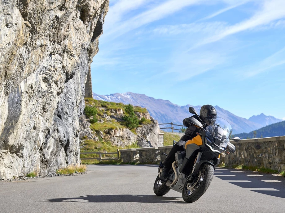 Angebot Moto Guzzi Stelvio Bild 25: Angebot Moto Guzzi Stelvio