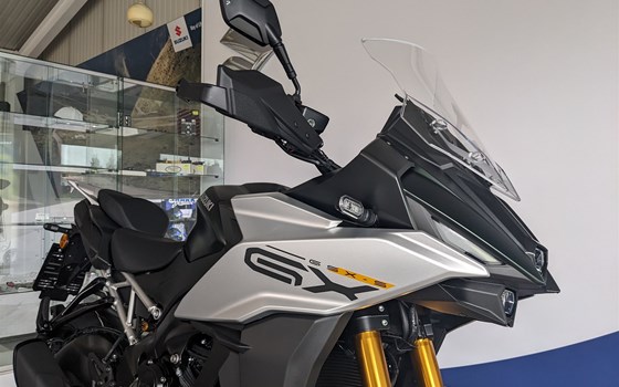 Gebrauchtmotorrad Suzuki GSX-S1000GX - Bild 10