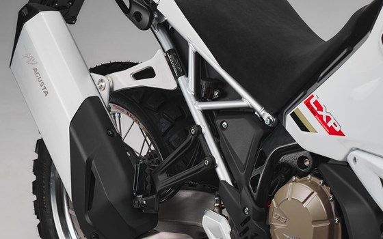 Gebrauchtmotorrad MV Agusta LXP Orioli - Bild 18