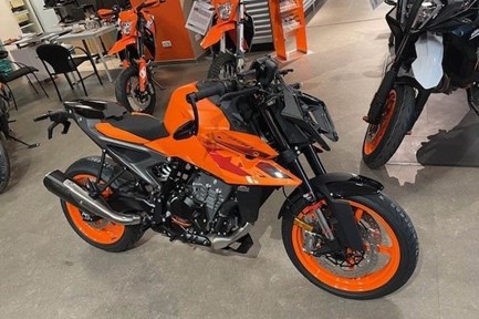 KTM 990 Duke