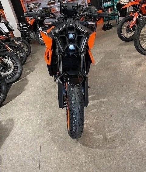 Angebot KTM 990 Duke Bild 6: Angebot KTM 990 Duke