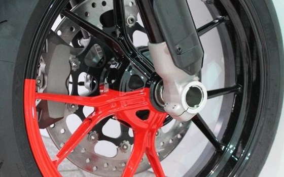 Gebrauchtmotorrad Ducati Hypermotard 698 Mono RVE - Bild 10