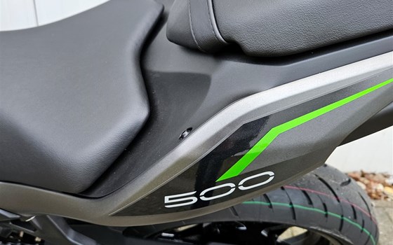 Neufahrzeug Kawasaki Z 500 - Bild 8