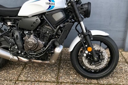 Yamaha XSR700