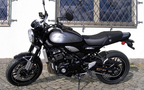 Gebrauchtmotorrad Kawasaki Z900 RS - Bild 2