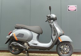 Neumotorrad Vespa GTS 300 hpe Super Sport