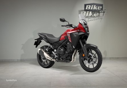Honda NX500 (rot)