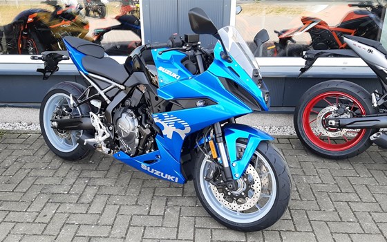 Neufahrzeug Suzuki GSX-8R - Bild 2