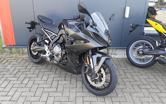 Neufahrzeug Suzuki GSX-8R - Bild 4
