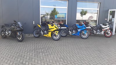 GSX-8R
