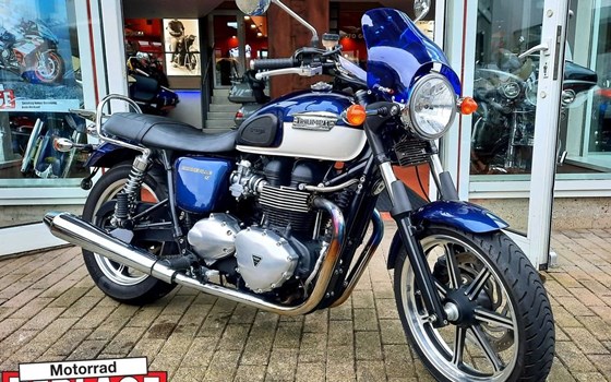 Gebrauchtmotorrad Triumph Bonneville SE - Bild 1