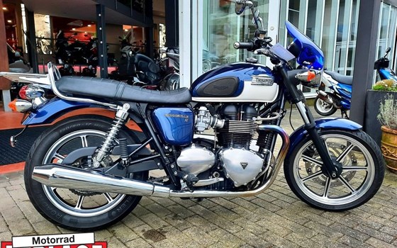 Gebrauchtmotorrad Triumph Bonneville SE - Bild 2