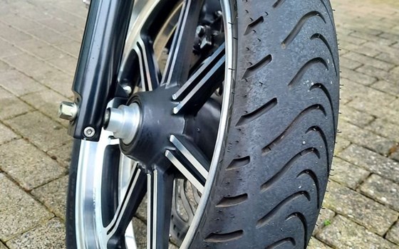 Gebrauchtmotorrad Triumph Bonneville SE - Bild 6