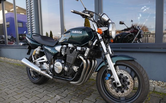 Gebrauchtmotorrad Yamaha XJR 1300 - Bild 3